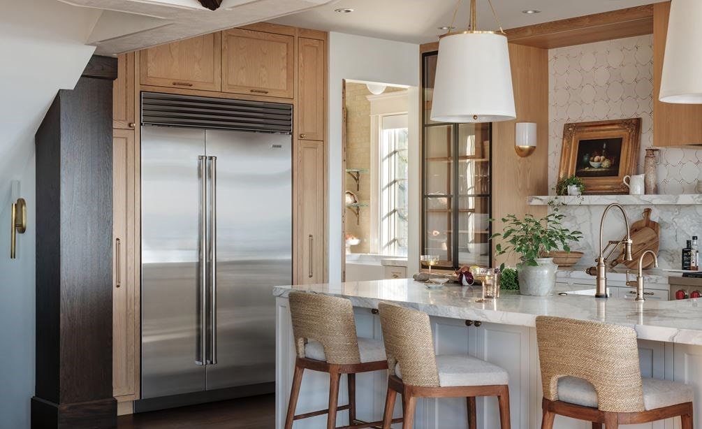 Sub-Zero Refrigerator Repair Services: What You Need to Know